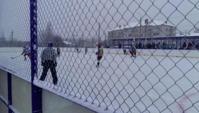 В Локосово хоккейный корт может появиться уже в этом году