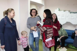В Центре поддержки семьи Нижневартовска прошло выездное медобследование