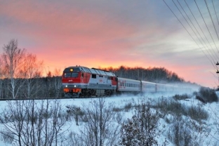 Была масса жалоб. Пассажиры поезда из Югры в Екатеринбург замерзали в вагонах