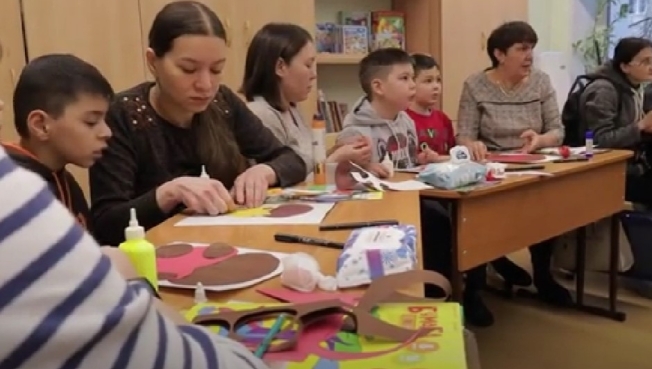 «Траектория Надежды» помогла ученикам Сургутской школы для детей с ОВЗ подготовить подарки мамам