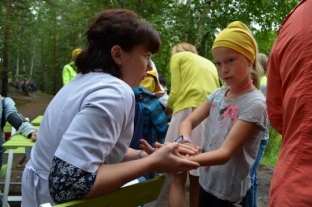 Школьники Сургута стали волонтерами окружного кардиодиспансера
