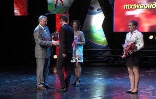 В Сургуте наградили лучших спортсменов города по итогам прошлого года
