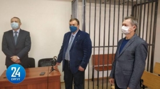 Невиновен по всем статьям. Суд оправдал экс-мэра Сургута Дмитрия Попова