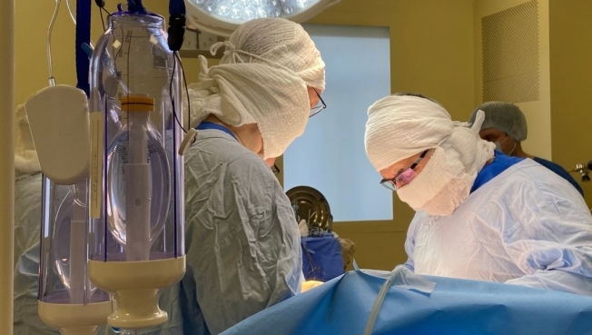 В Сургуте хирурги выполнили уникальную для региона операцию онкобольному пациенту