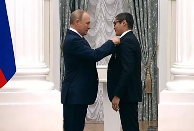 Владимир Путин наградил чемпионов Олимпийских игр из Югры