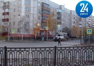 На некоторых сургутских улицах исчезли светофоры и добавились дорожные знаки