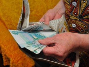 Почтальон из Ханты-Мансийска похитила у пенсионеров более 300 тысяч рублей