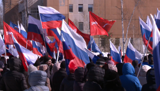 В Сургуте прошел митинг, посвященный годовщине провозглашения ДНР