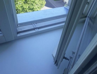 В Сургуте погиб мужчина, выпав из окна своей квартиры на 15 этаже