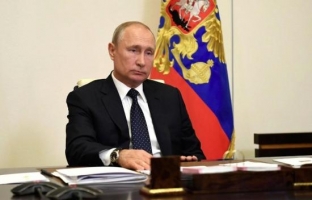 Владимир Путин: «Тотальных ограничительных мер в России не планируется»