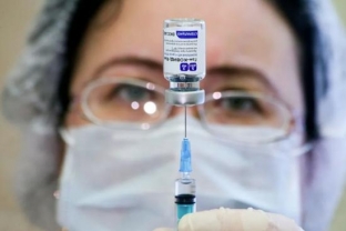 Югра вошла в число регионов-лидеров по темпам вакцинации