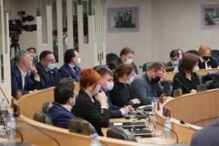 Депутатам Сургута предложили отказаться от права изменять концессионные соглашения. Парламентарии с такой инициативой не согласны