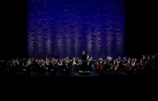 В сургутском дворце искусств «Нефтяник» выступил симфонический оркестр Мариинского театра