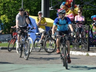 В Нижневартовске прошел велопробег свободы от зависимости