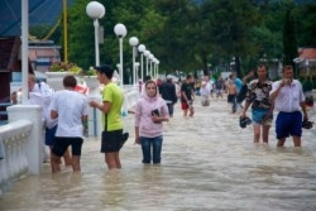2012 год 23 мая. Наводнение в Геленджике 2012. Потоп в Геленджике 2012.