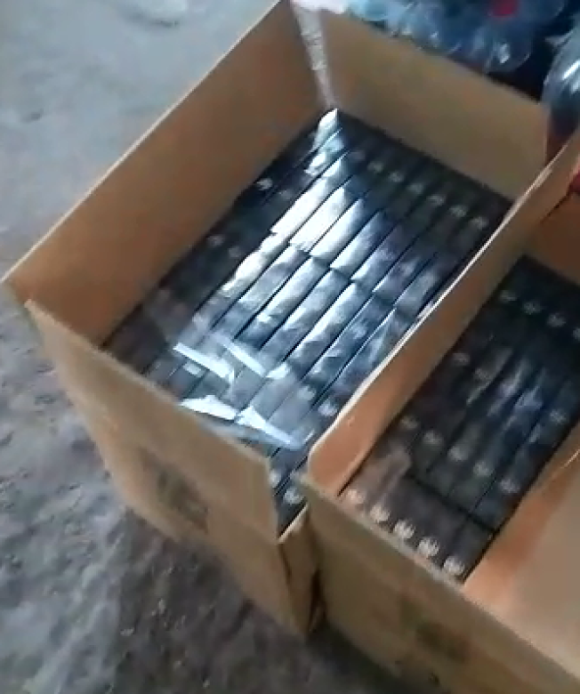 В одном из киосков Сургута изъяли 8 тысяч пачек контрафактных сигарет