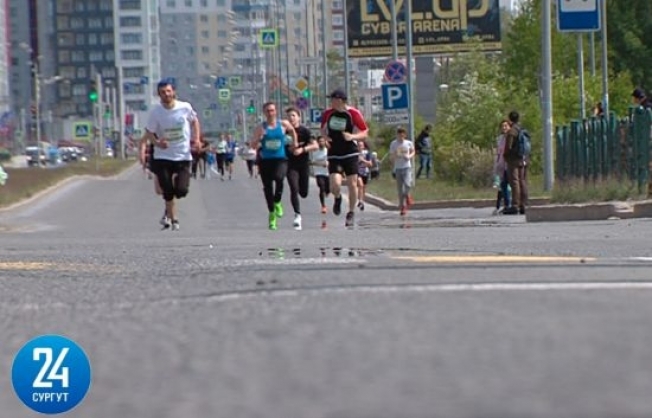 Свыше тысячи сургутян приняли участие в экологическом забеге «Зеленый марафон»