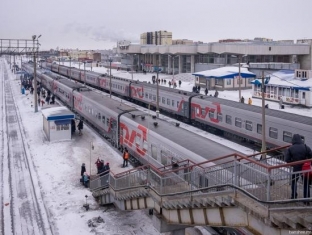 Поездка на поезде обходится россиянам дороже перелета