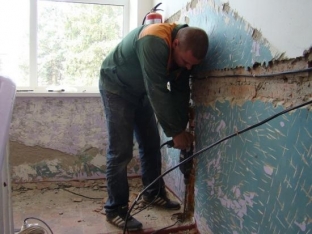 В Нижневартовском районе продолжается капитальный ремонт жилья