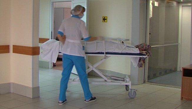 В Сургутской окружной больнице начали проводить операции пациентам с ишемическим инсультом