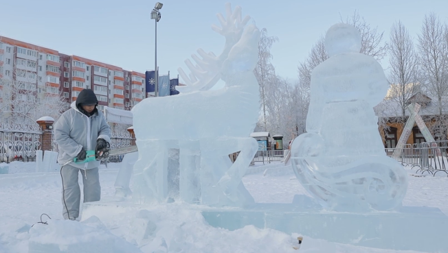 Скульпторы из Сочи и Краснодара сделают в «Старом Сургуте» ледовую сказку