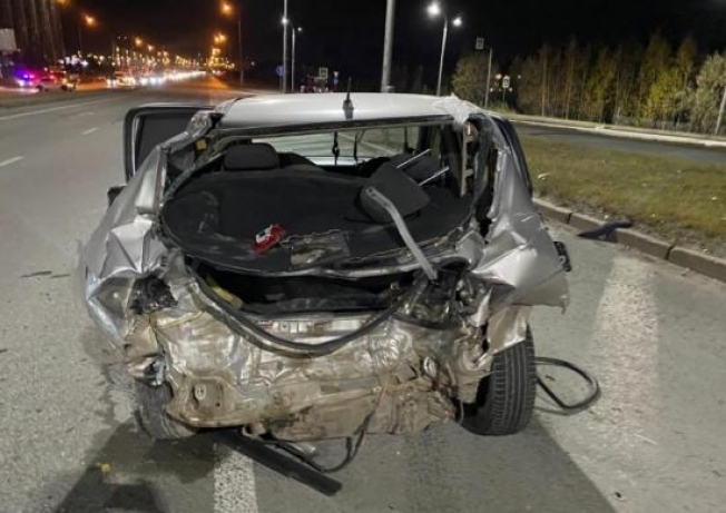 За прошедшие выходные в авариях на дорогах Югры пострадали 22 человека