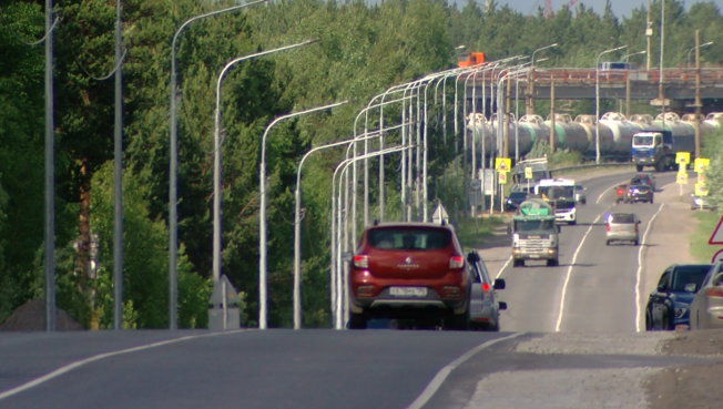 В Сургутском районе приступили к масштабной кампании по ремонту дорог