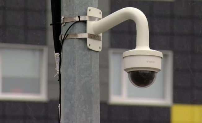 Узнают даже в маске. В Сургуте появилось больше 50 камер видеонаблюдения с системой распознавания лиц