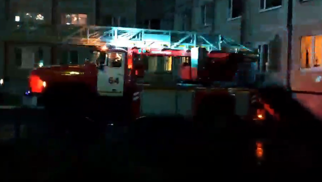 Пожар в сургутской девятиэтажке чудом обошелся без пострадавших
