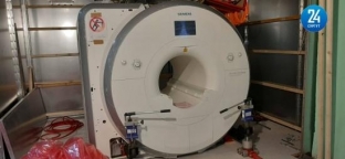 В Сургутской окружной клинической больнице устанавливают новый МРТ