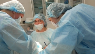 Врачи перинатального центра Нижневартовска провели серьезную операцию беременной и сохранили ребенка