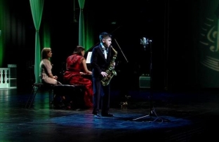 В филармонии Сургута открылся шестой молодежный фестиваль искусств «Зеленый шум»