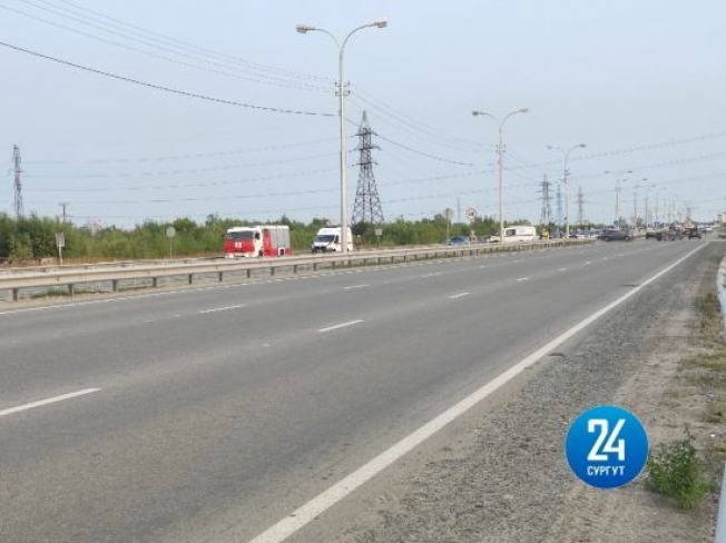 В Сургуте из-за утечки газа на АЗС перекрыли дорогу