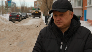 Главный дорожник Сургута ушел в отставку из-за плохой уборки снега в городе