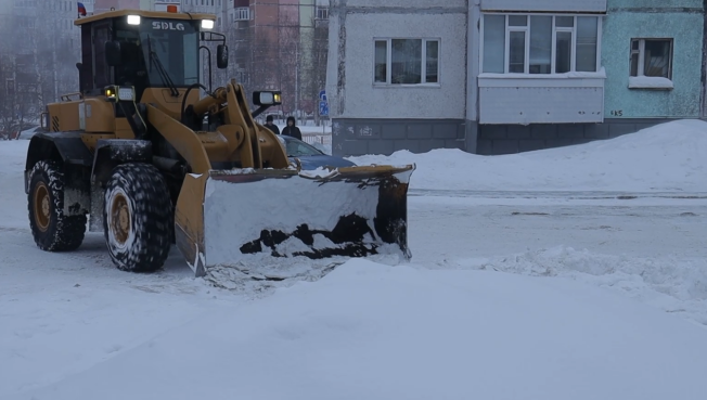 С 15 марта в Сургуте стартует капитальная уборка города от снега