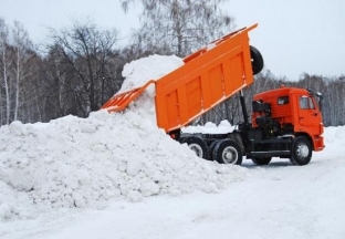 Более 37 тысяч кубометров снега коммунальщики вывезли из Нижневартовска
