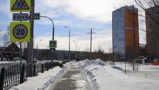Власти проверили, как идет генеральная уборка снега в Сургуте