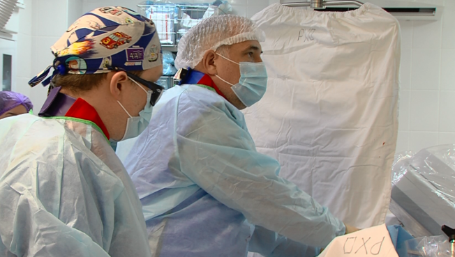 Сургутские рентгенохирурги за год спасли от ампутации ног почти 250 югорчан