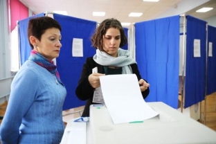 В Югре к выборам подготовят 1400 общественных наблюдателей
