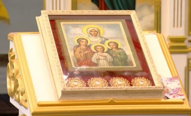 Сургутяне до 1 ноября смогут приложиться к иконе со святыми мощами