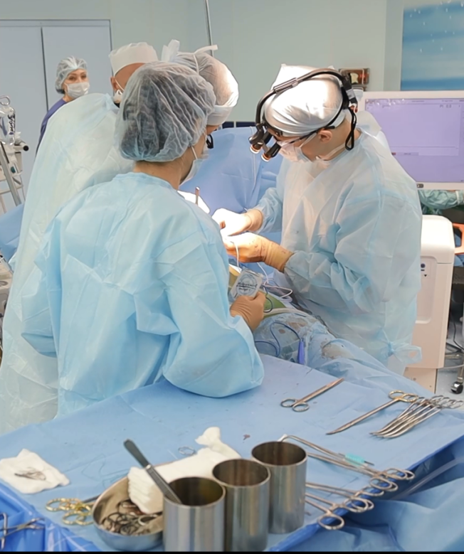 Кардиохирурги в Сургуте начали применять новое оборудование при операциях на открытом сердце