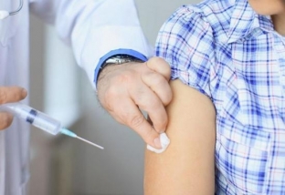 Югорчанам рассказали о противопоказаниях прививок от гриппа и сроках вакцинации