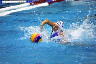 В Сургуте завершился групповой этап Кубка мира по водному поло среди женских команд