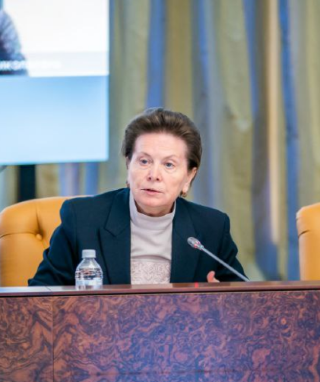 Наталья Комарова распустила региональный оперштаб по предупреждению распространения коронавируса в Югре