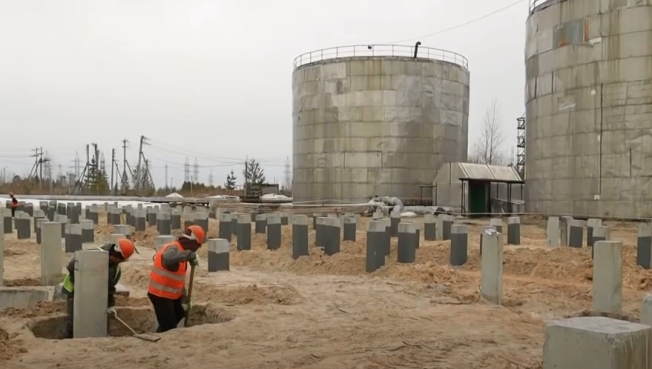 В Сургутском районе с опережением графика строят крупный коммунальный объект