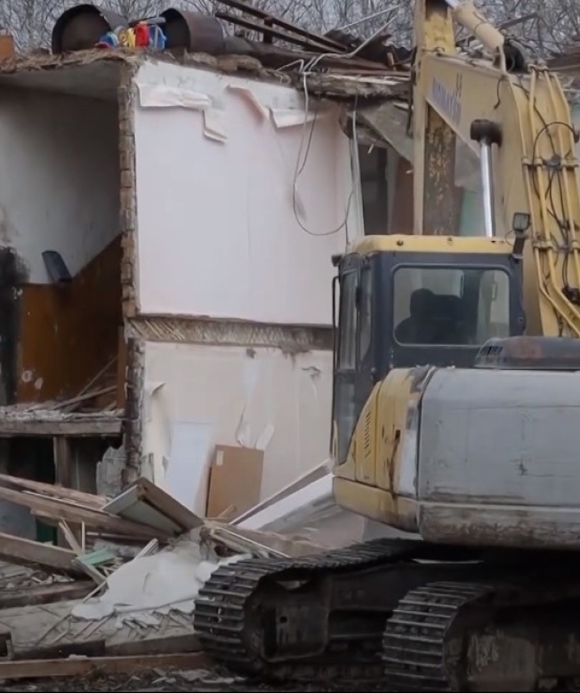 В Сургуте до конца года снесут 44 аварийных дома