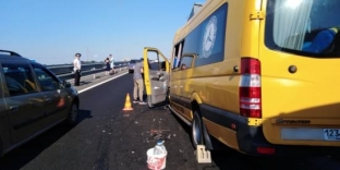 В ДТП с автобусом в Крыму погибла сургутянка