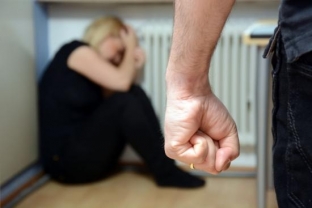 В России отменили уголовное наказание за побои в семье
