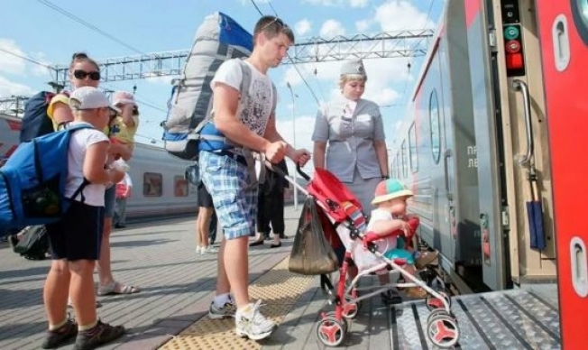 Семьи с детьми получат льготы на проезд в поездах дальнего следования