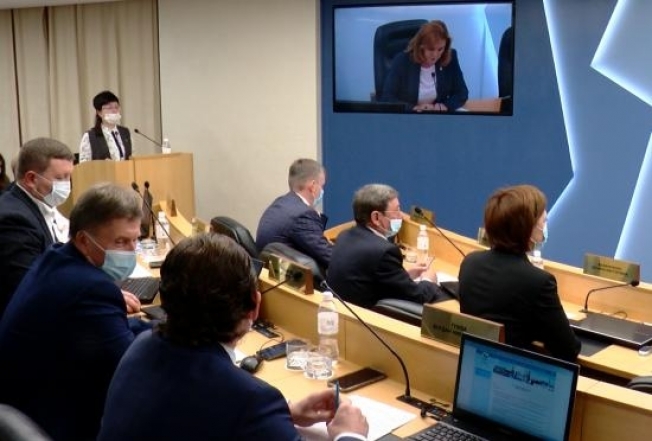 Принято свыше 800 решений. Депутаты шестого созыва провели последнее заседание сургутской думы